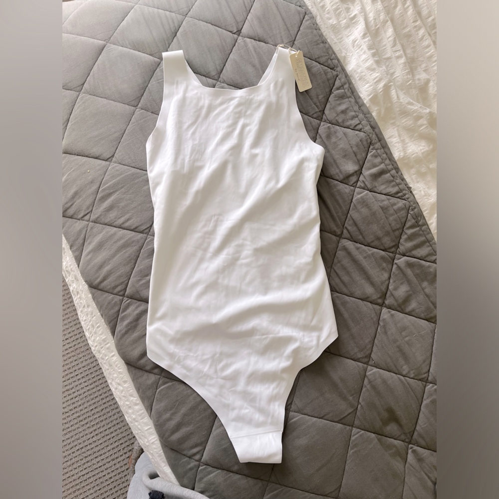 NWT high neck bodysuit